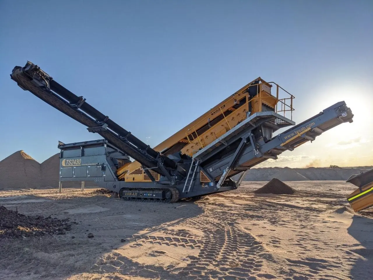 Tesab TS2430 Screener